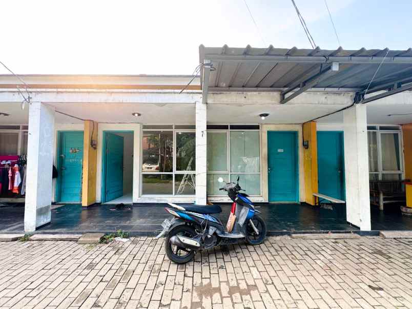 kontrakan unfurnished jakarta barat karang tengah puri indah