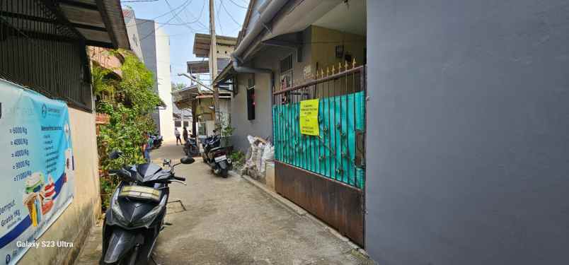 terima kost harian mingguan bulanan putra pasutri cimanggis depok